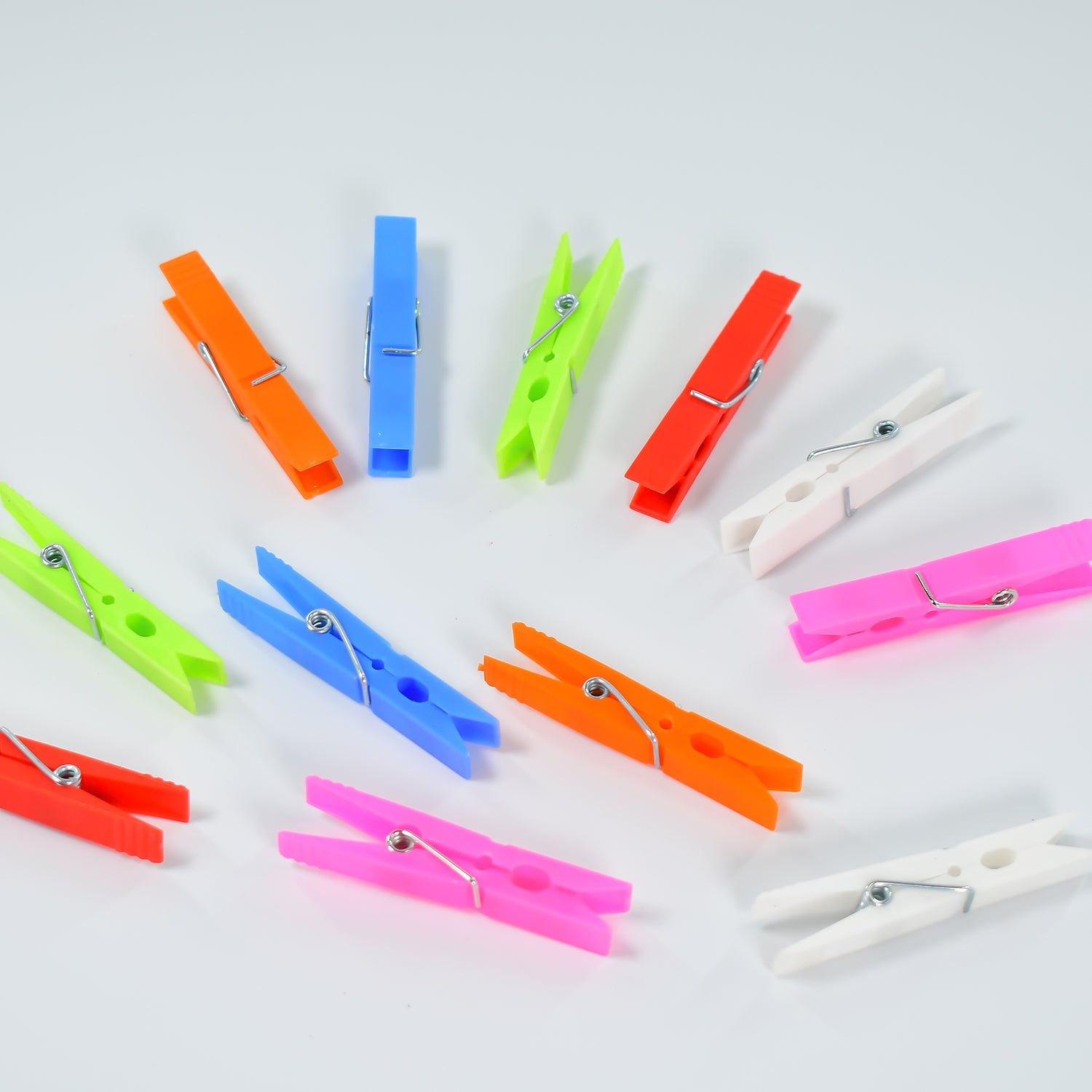 6216 Multi Purpose Plastic Clothes Clips for Cloth Drying Clips (set of 144Pc) DeoDap 6216 Multi Purpose Plastic Clothes Clips for Cloth Drying Clips (set of 144Pc) DeoDap